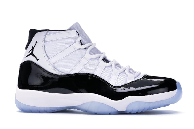 Air Jordan 11 Retro Concord thumbnail 2