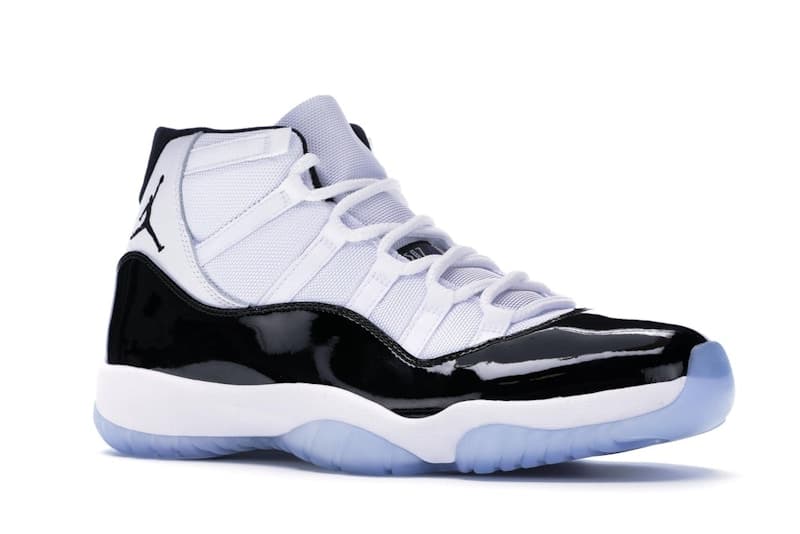 Air Jordan 11 Retro Concord thumbnail 4